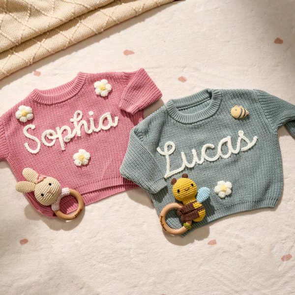 Personalized Baby Gift Set – Custom Name Sweater and Crochet Rattle, Handmade Newborn Gift, Baby Shower Present for Boys & Girls