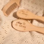 Baby Haarbürste Set personalisiert, Holz Babybürste & Massagebürste, Gravur mit Name, Neugeborenen Geschenk, Wooden Baby Brush Set